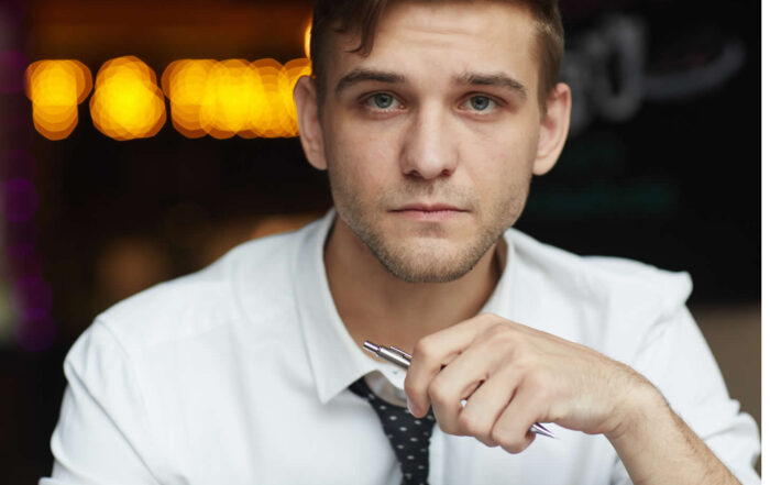 O Dr. Paulo Roberto Fernandes foca em neuropsicologia do esporte e na otimização do desempenho cognitivo em atletas. Ele trabalha com aprimoramento da atenção, tomada de decisão e controle emocional, auxiliando no desenvolvimento de estratégias para lidar com a pressão e melhorar a performance em diversas modalidades esportivas. Especialidades: Neuropsicologia do Esporte, Desempenho Cognitivo, Foco e Concentração, Controle Emocional. Endereço: Rua Itupava, 890, Sala 7 - Alto da Rua XV, Curitiba - PR Telefone: (41) 99123-4567